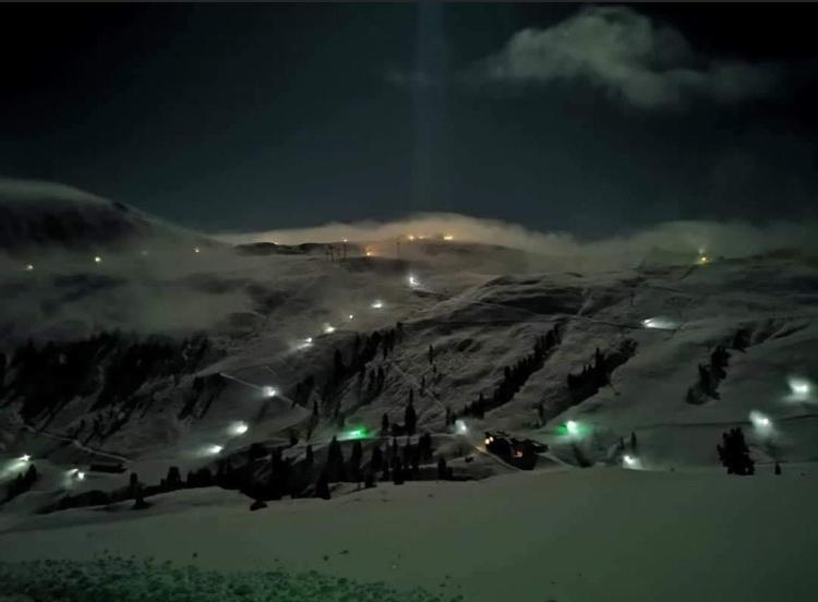 Mountain Lodge Neukirchen am Großvenediger エクステリア 写真